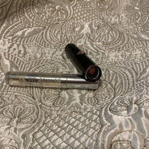 Wet Wild Megalast Matte 1440E-Sandstorm lipstick & That’s Swell! Lip Plumper